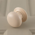 porcelain door knobs (pair) cream