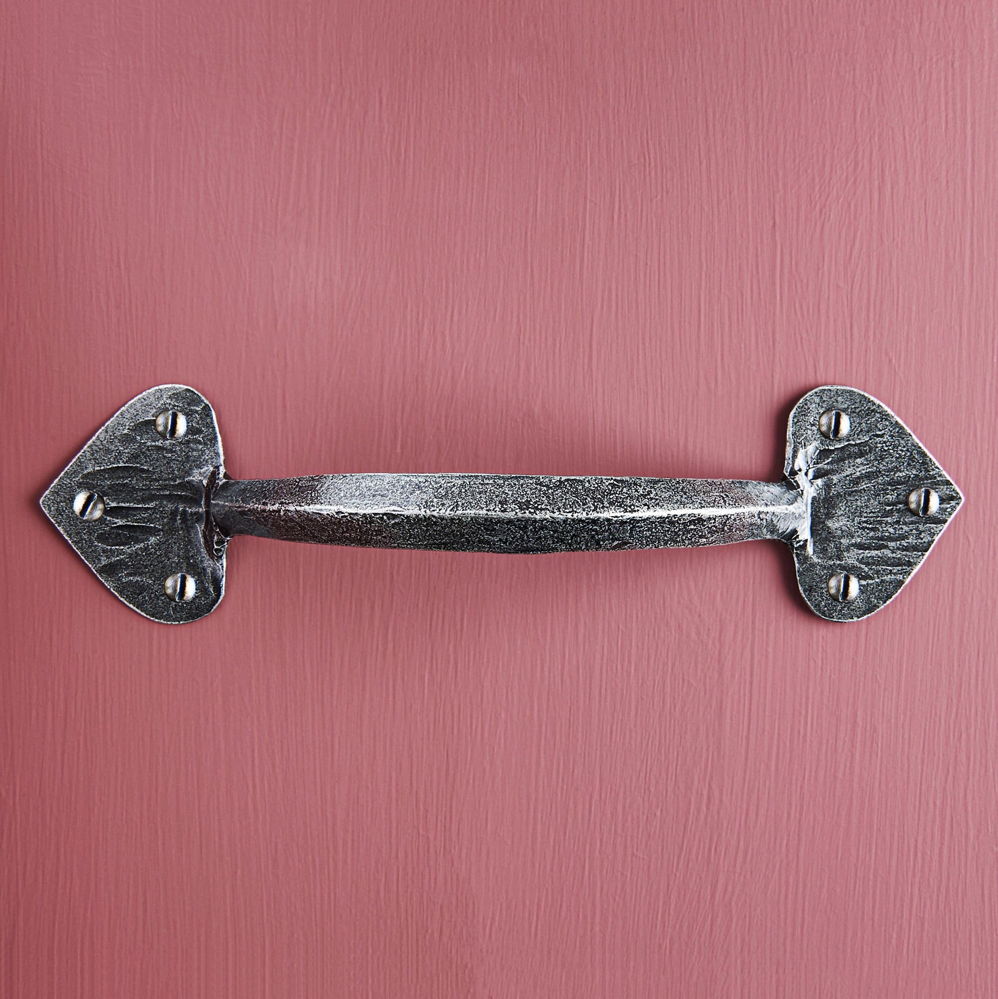 forged gothic d pull handle pewter save 15%