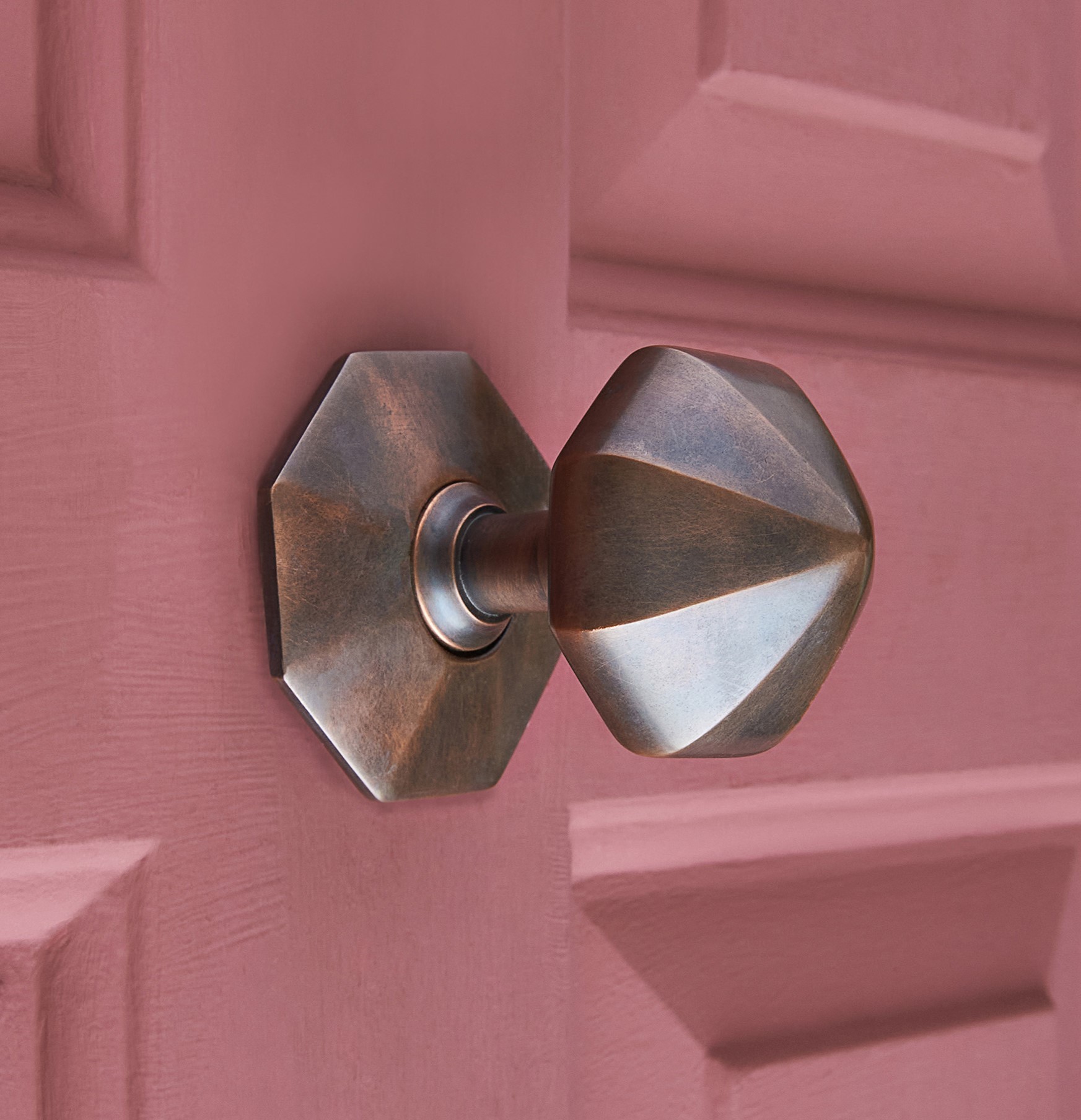 pointed octagonal door pull autumn bronze