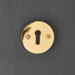 round plain escutcheon brass