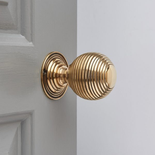 Beehive Large Door Knobs (Pair) - Aged Brass