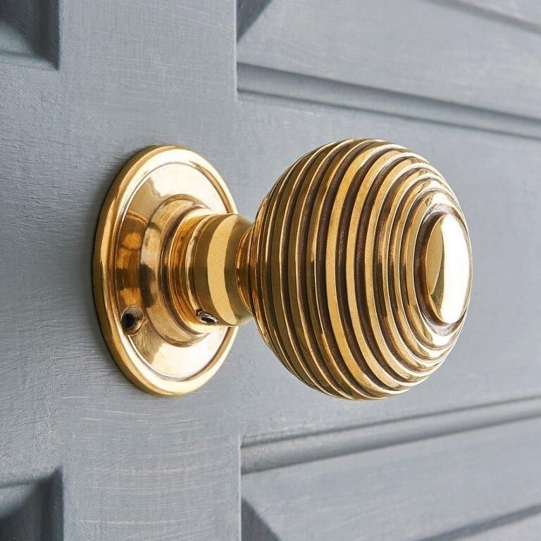 Beehive Large Doorknobs (Pair) - Brass