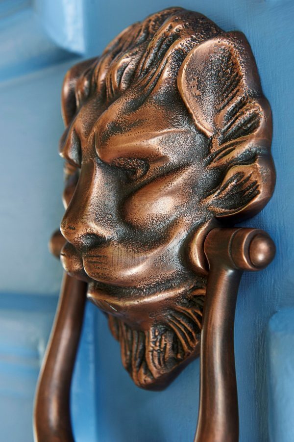 Large Lions Head Door Knocker - Autumn Bronze - Image 4
