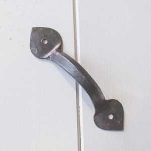 Forged Gothic D Pull Handle - Black Waxed