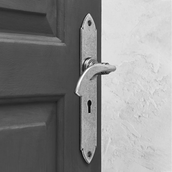 Gothic Curved Lever Handles (Pair) - Pewter - Image 2
