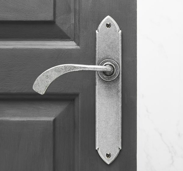 Gothic Curved Lever Handles (Pair) - Pewter - Image 4