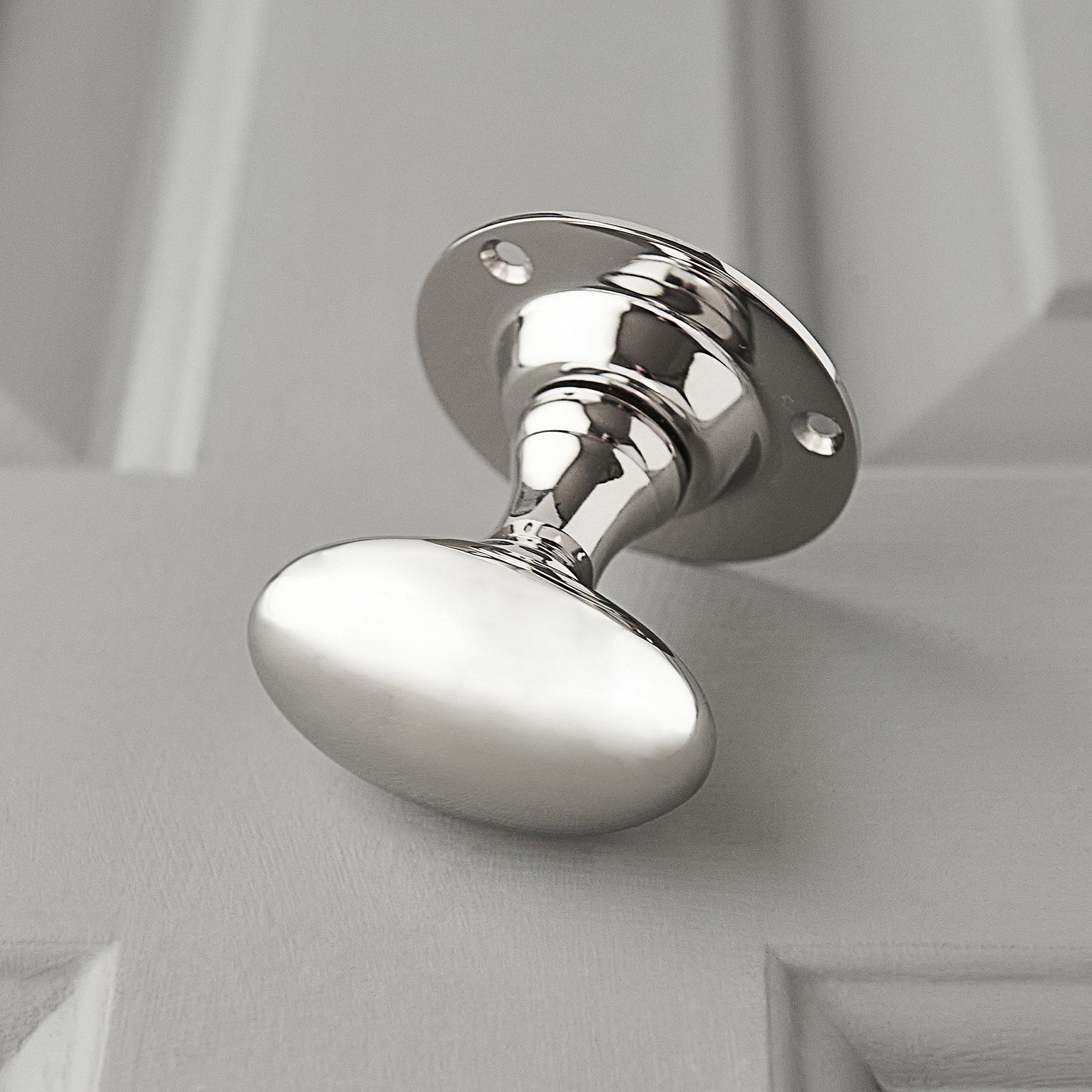 Oval and Bead Door Knob and Faceplate Hardware Set -009