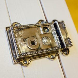 Beaded Regency-Style Rim Latch - Aged Nickel