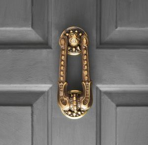 Sherlock Door Knocker - Aged Brass