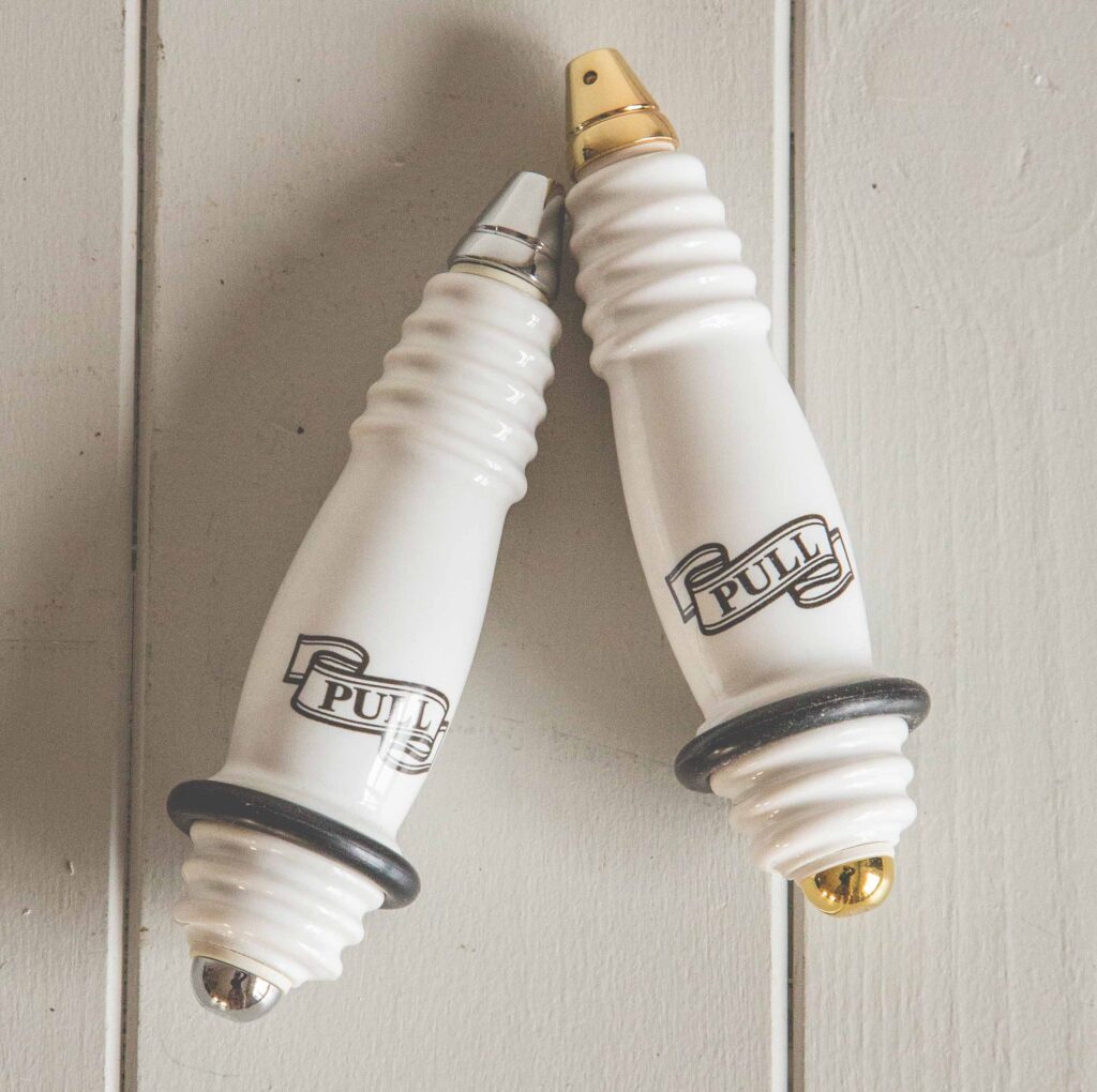 Victorian bathroom light deals pull