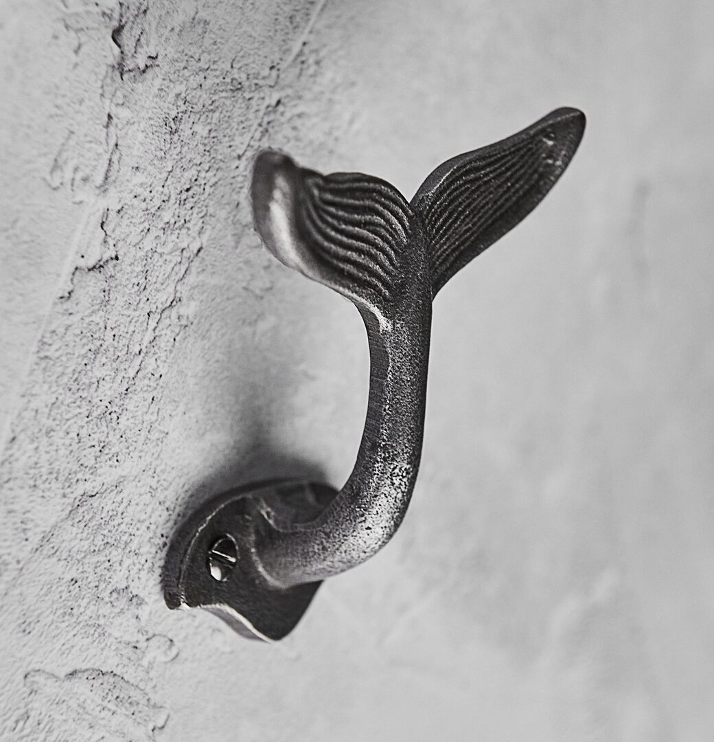 Whale Tail Hook