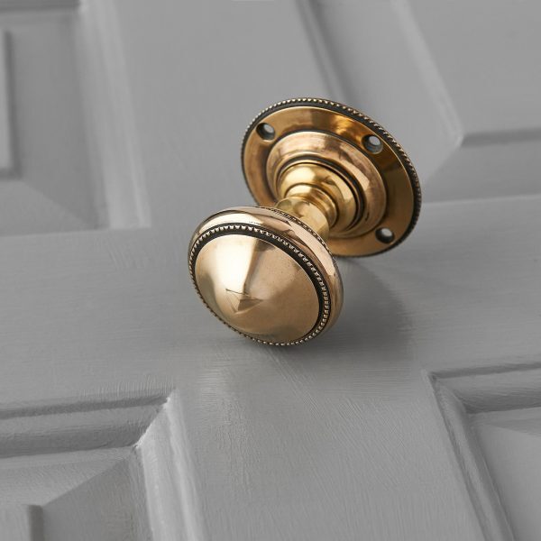 Beaded Edge Regency Door Knobs (Pair) - Brass - Image 3