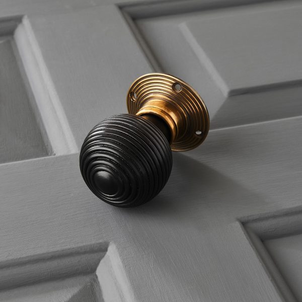 Ebonised Beehive Door Knobs (Pair) - Antique Brass Collar & Rose - Image 3