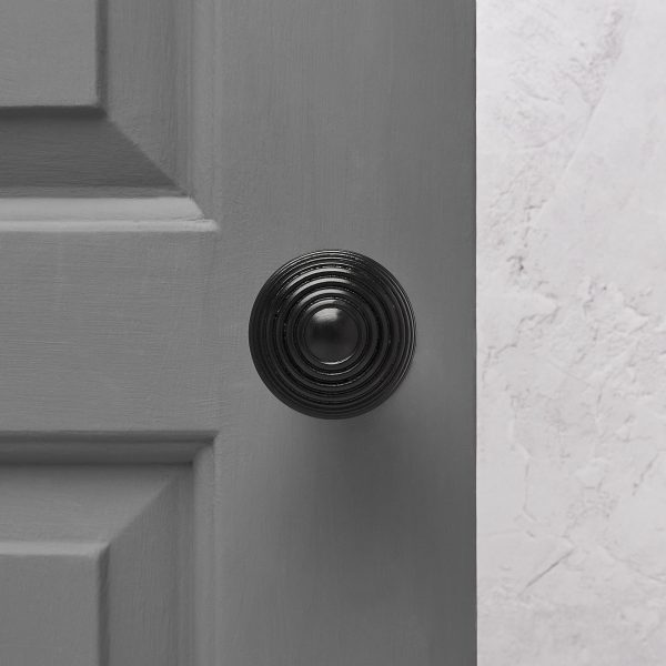 Ebonised Beehive Door Knobs (Pair) - Antique Brass Collar & Rose - Image 2