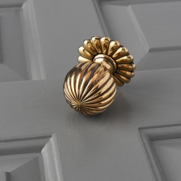 Flower Door Knobs (Pair) - Brass - Image 2
