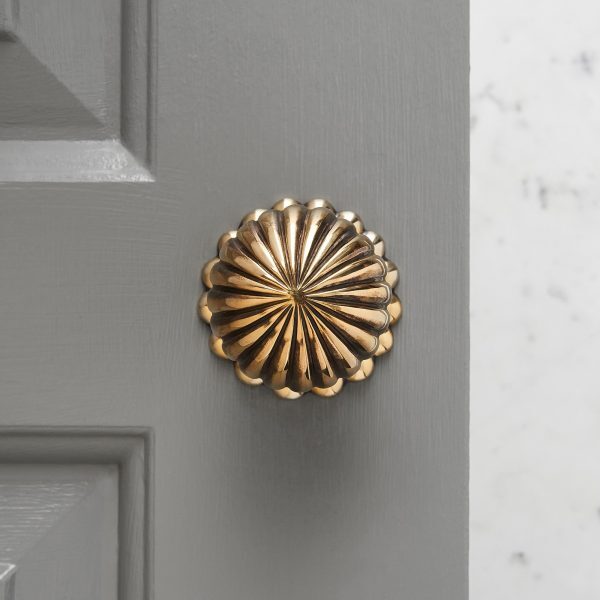 Flower Door Knobs (Pair) - Brass - Image 3