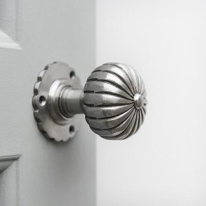 Hand Forged Flower Door Knobs (Pair) - Pewter
