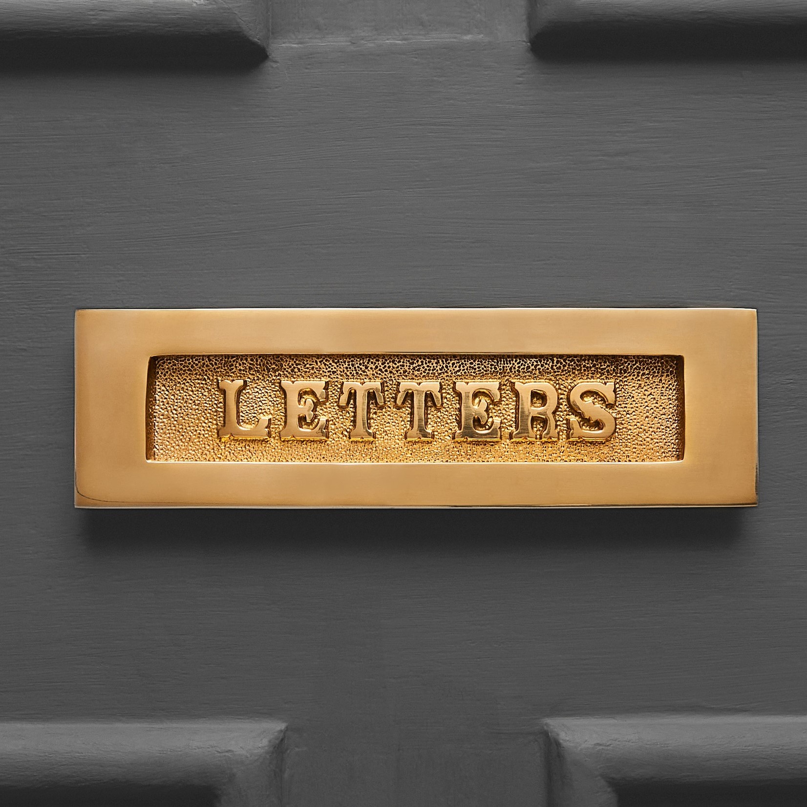 letters_lplate_brass