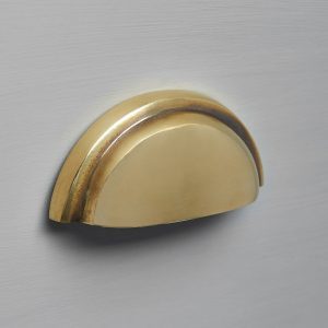 Regency Concealed Drawer Pull - Aged Brass