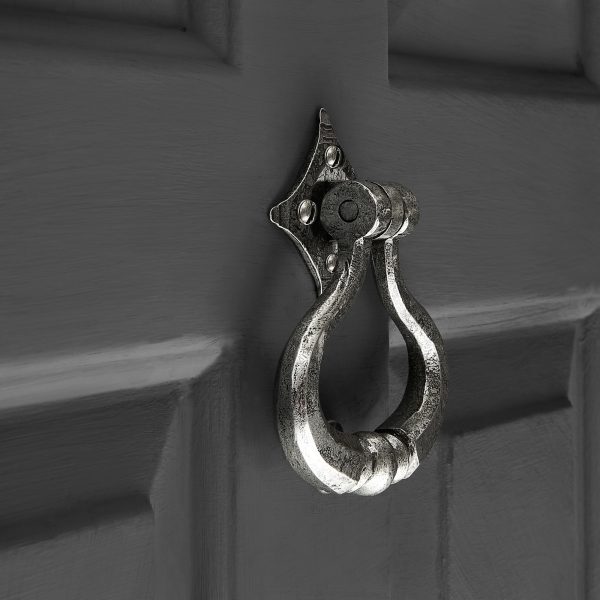 Shakespeare Door Knocker - Pewter - Image 3