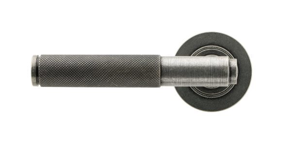 45679 1 l 1.jpg