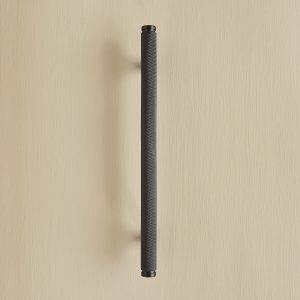 knurled pull handle (medium) matt black