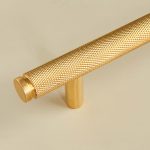 knurled pull handle (medium) polished brass