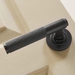 knurled lever handles matt black