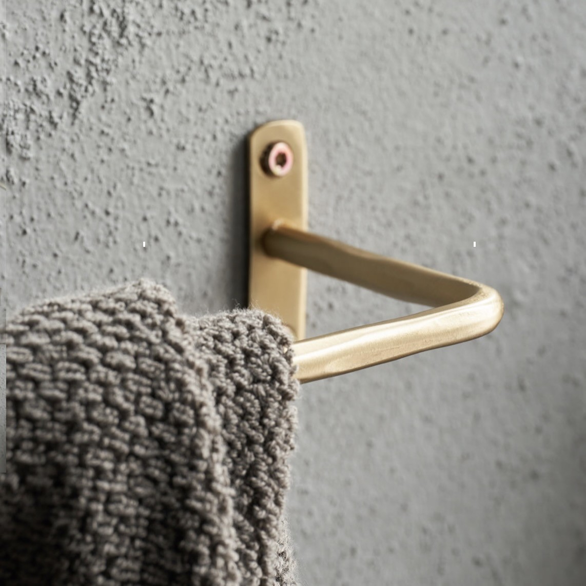 brass bathroom towel rail