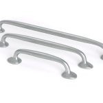 satin chrome moore pull handle medium