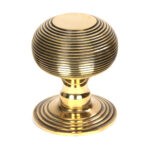 beehive centre door pull aged brass