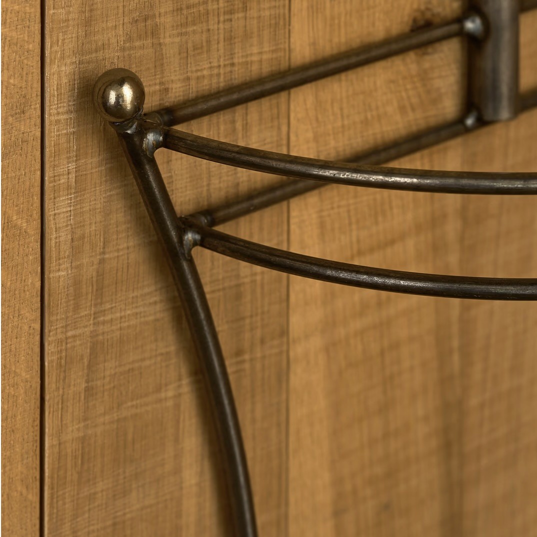 wall mounted coat stand