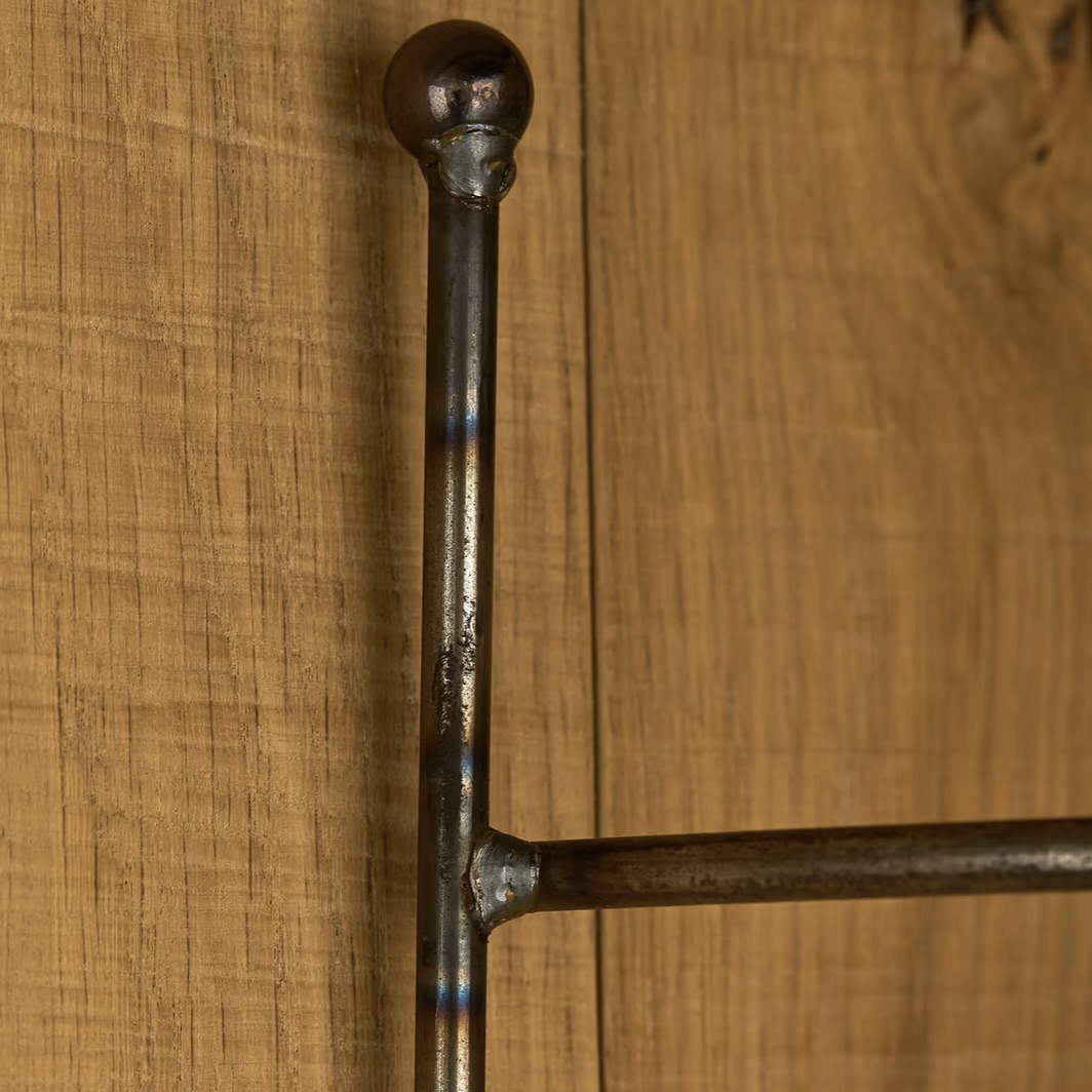 wall mounted coat stand