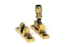 aged brass mushroom brighton fastener narrow (square)