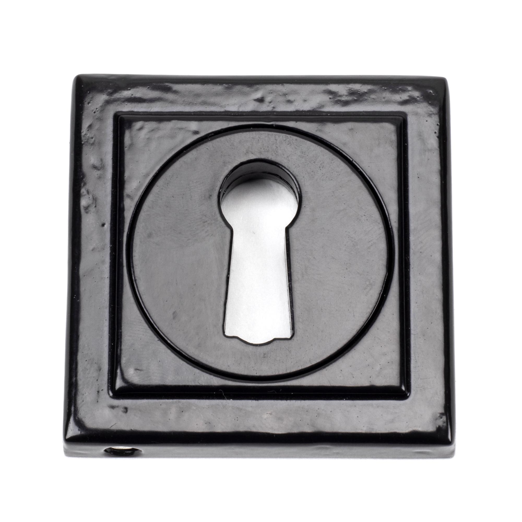 black round escutcheon (square)