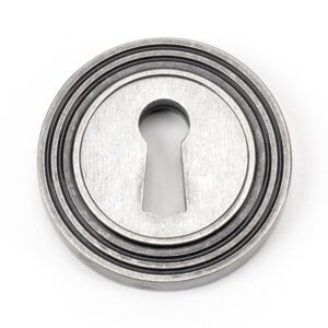 pewter round escutcheon (beehive)