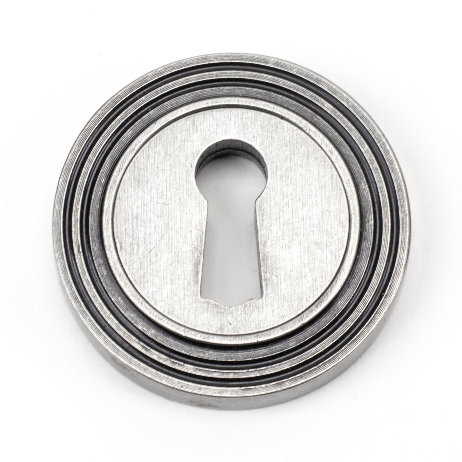 pewter round escutcheon (beehive)