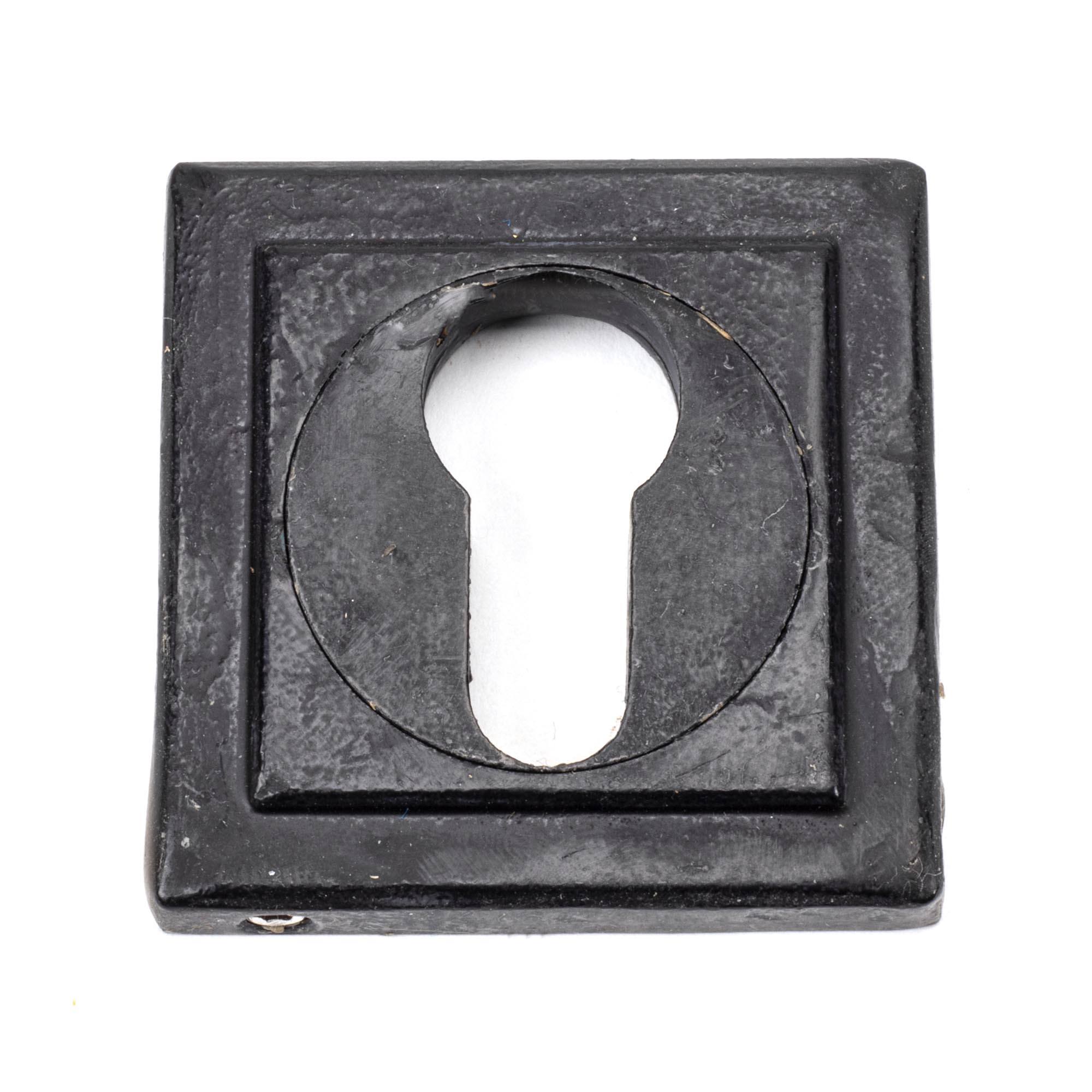 external beeswax round euro escutcheon (square)