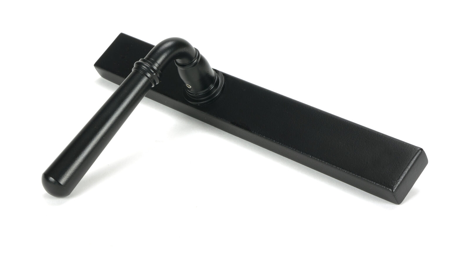 matt black newbury slimline lever espag. latch set
