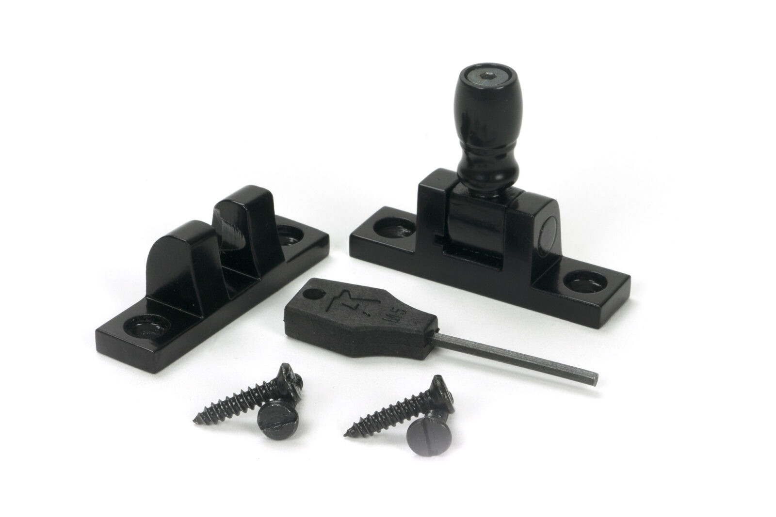 black mushroom brighton fastener narrow (square)