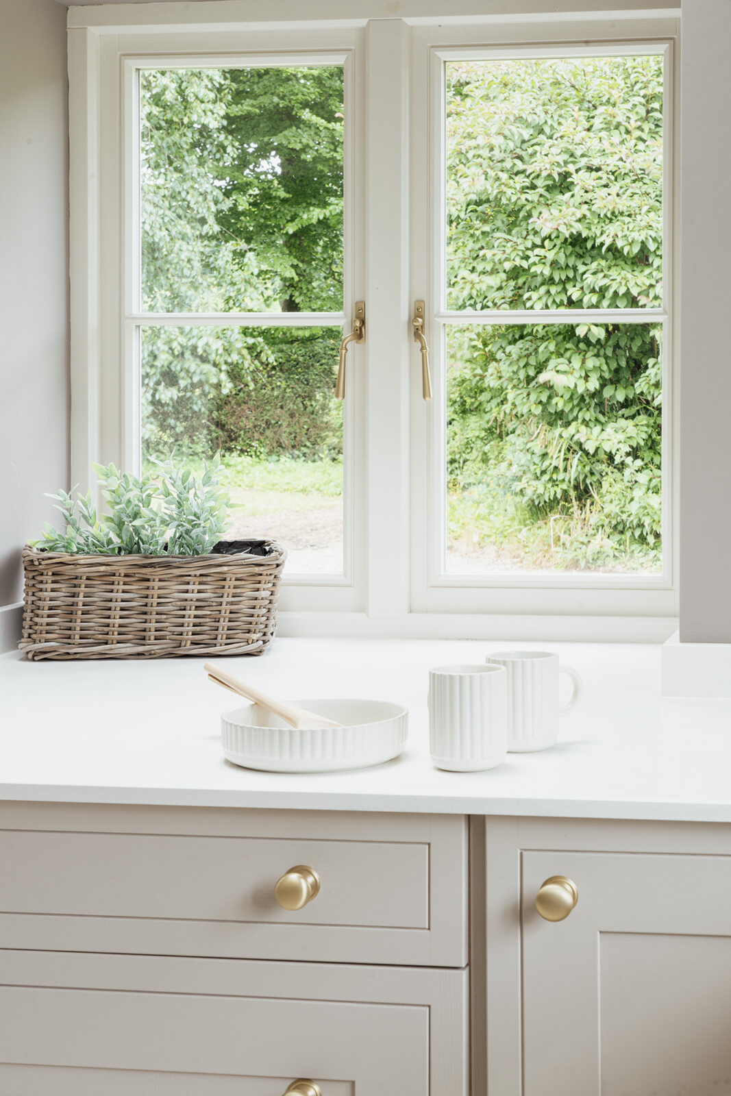 satin brass newbury espag rh