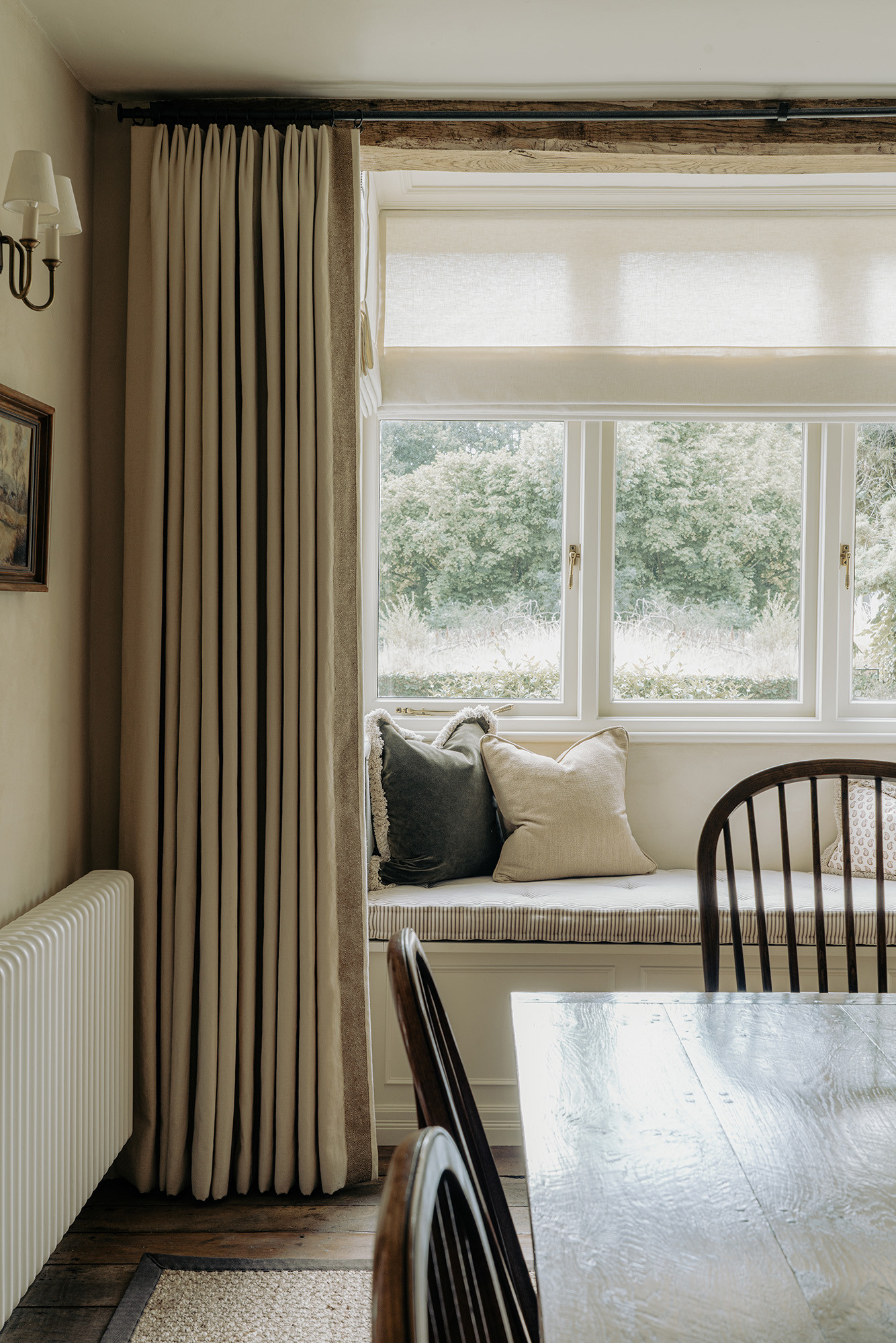 aged brass locking reeded fastener