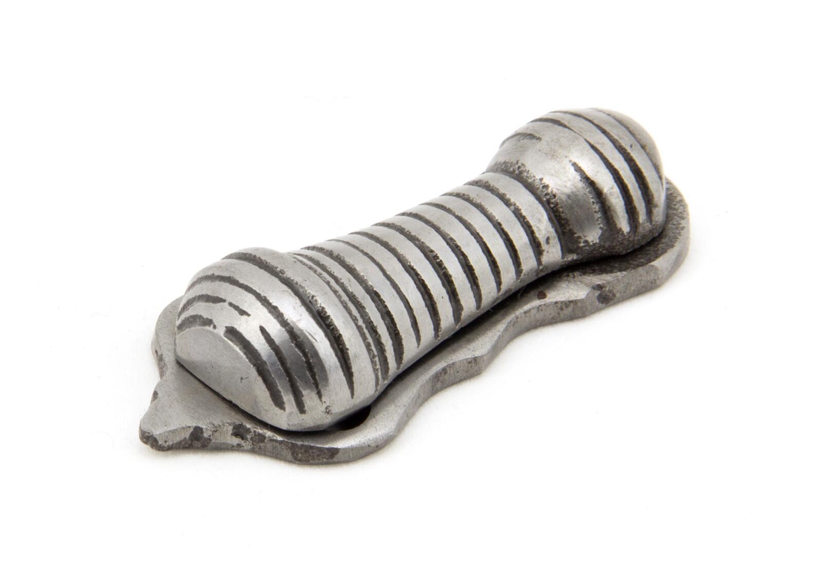 natural smooth beehive escutcheon