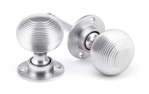 satin chrome heavy beehive mortice/rim knob set
