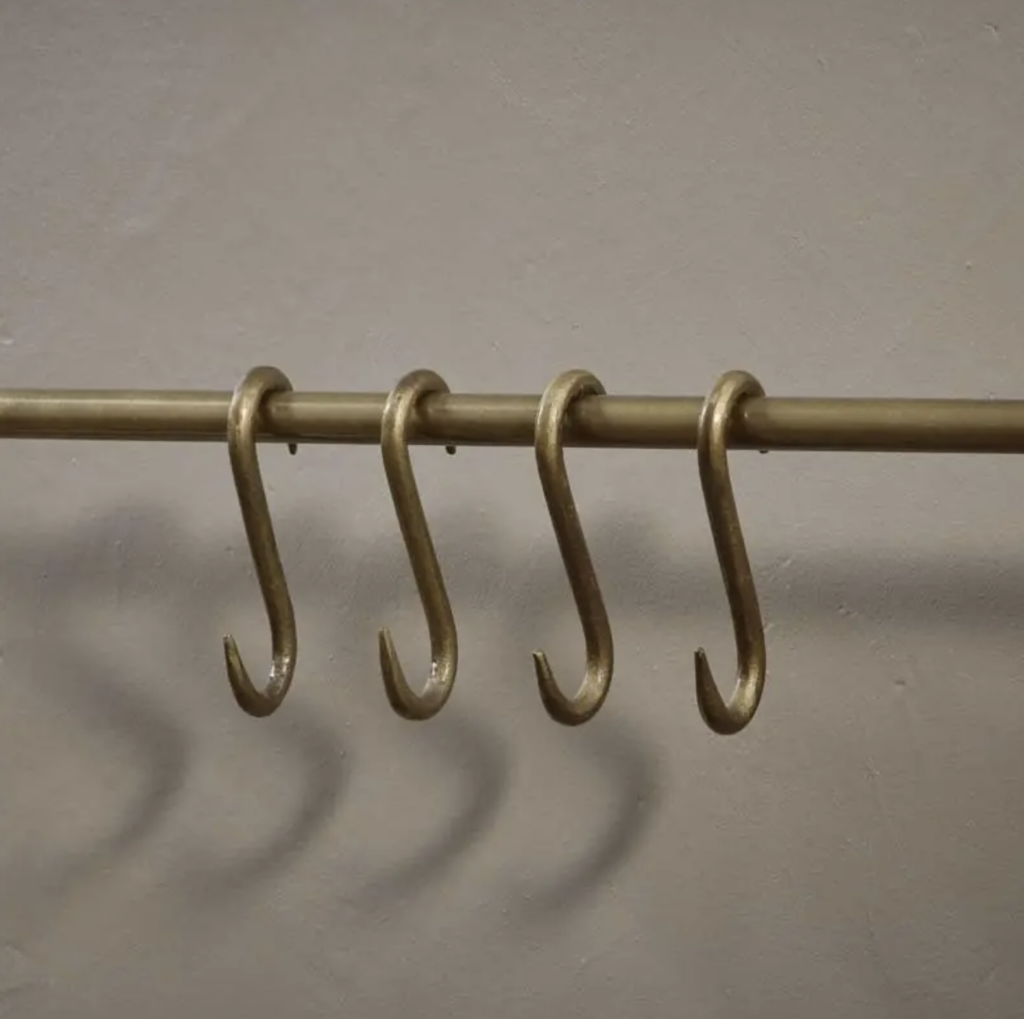 brass hookrail hooks