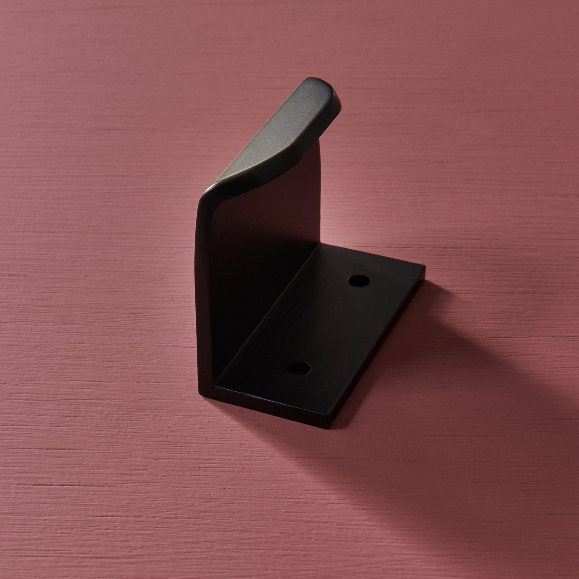 moore edge pull matt black