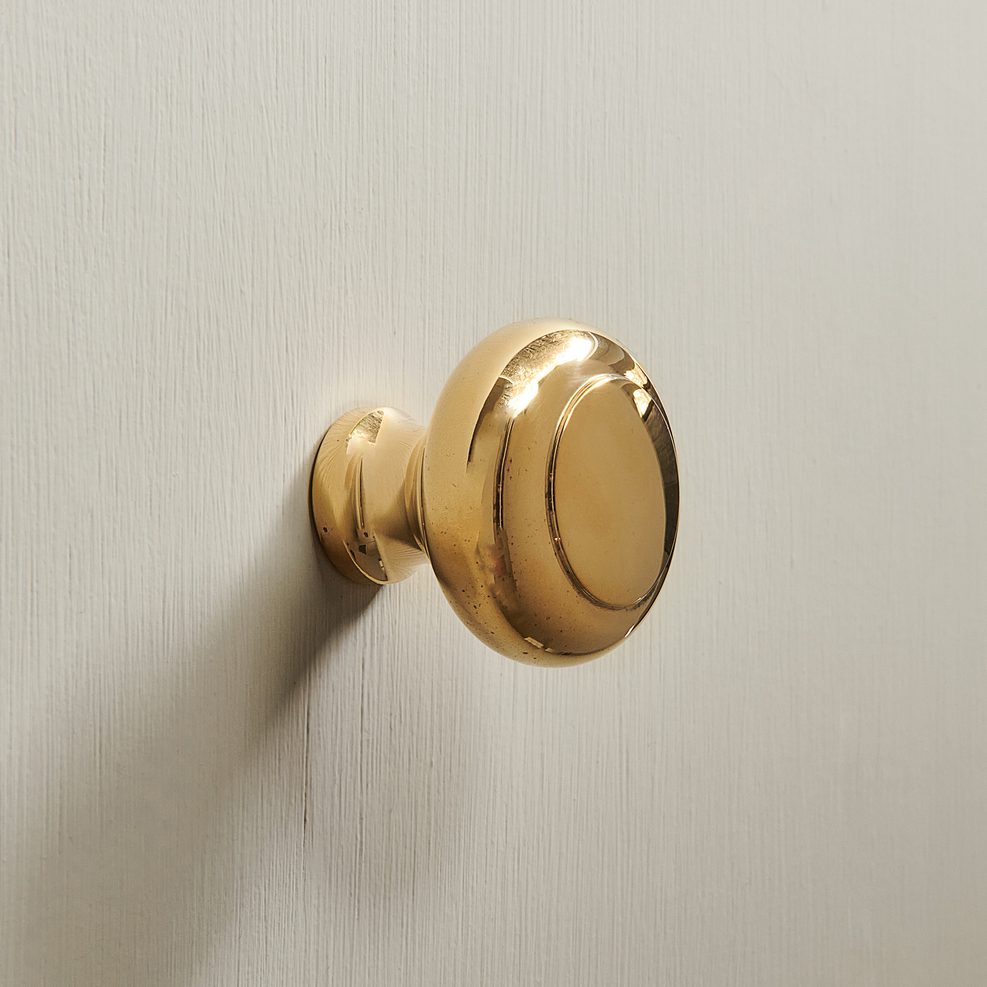 regency cabinet knob polished brass