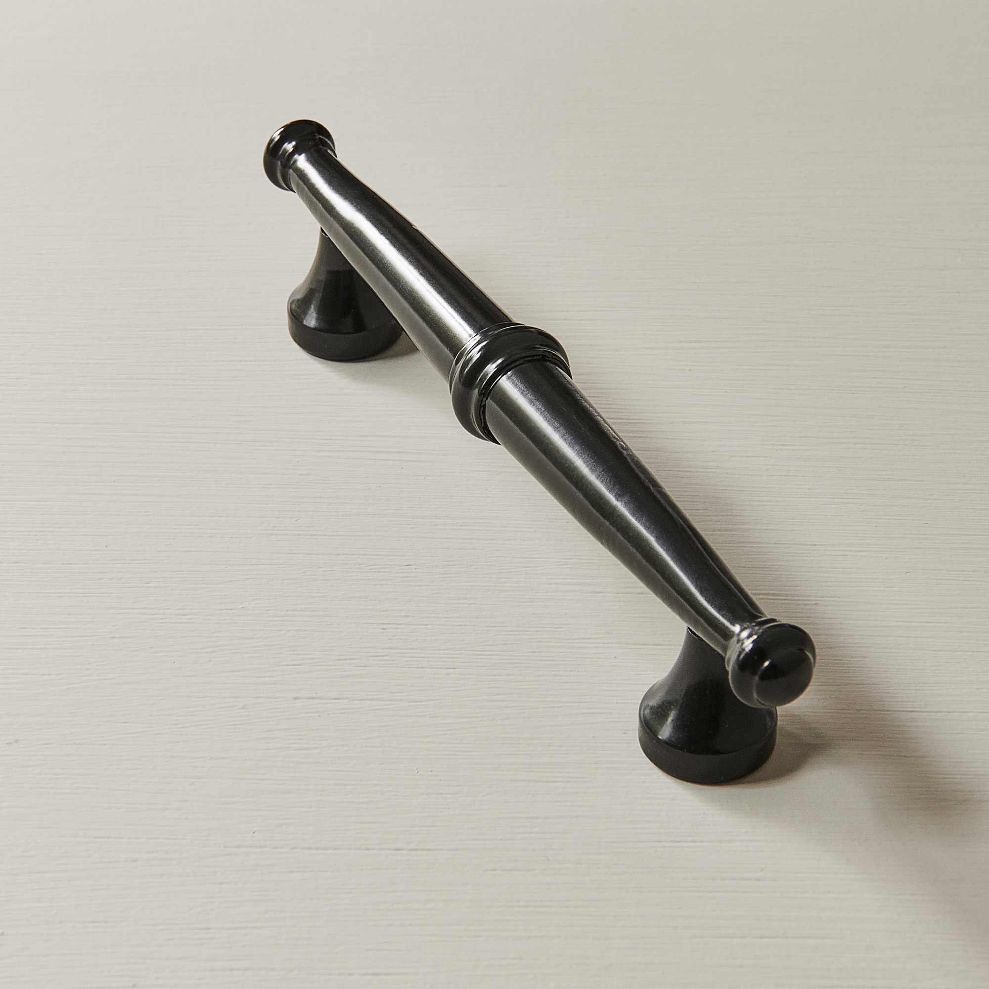 regency pull handle black
