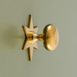 grace star cabinet knob polished brass