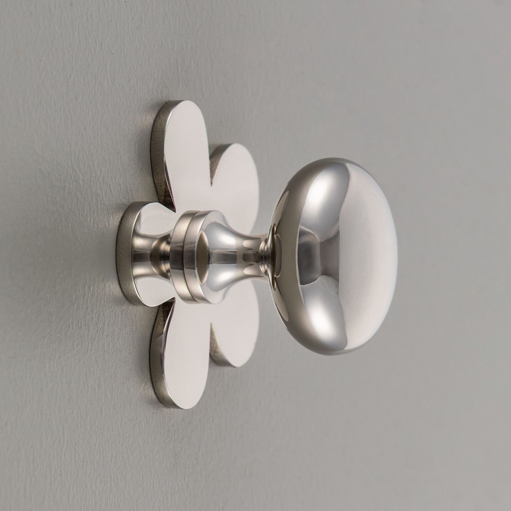 daisy flower cabinet knob polished nickel